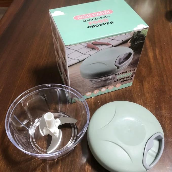 Food Chopper,Garlic Chopper with Container,Vegetable Kitchen Cutter,Pull String Hand Manual Food Processor Sharp Blades Mincer Shredder for Cutting Onions Chili Ginger Seasoning (Green, 500ml)