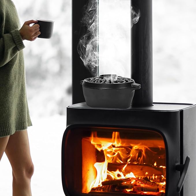 Wood Stove Steamer,2.5Quart Cast Iron Humidifier for Wood Stove,Large Capacity Wood Stove Humidifier,Large Diameter Mouth Lattice Top Rust Resistant Fireplace Humidifier Pot,Black