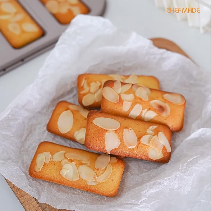 CHEFMADE Financier Cake Pan, 8-Cavity Non-Stick Muffin Pan Biscuits Cookies Bakeware for Oven Baking (Champagne Gold)