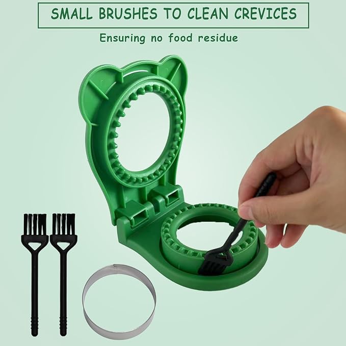 2Pcs Sandwich Cutter and Sealer,Round&Square Uncrustable Sandwich Maker with Seal Edge,Crustless Sandwich Cutter with Brush,Sandwich Sealer for DIY Breakfast Lunch Picnic(Red S+Green R)
