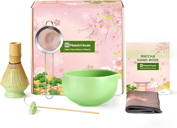 Maestri House Matcha Whisk Set, 7 Pcs Ceramic Matcha Kit with Spouted Bowl, Matcha Whisk & Holder, Bamboo Scoop, Scoop Rest, Sifter & Cloth – Complete Matcha Gift Set for Beginners & Tea Lovers(Green)
