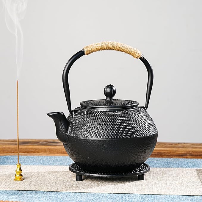 Sungmor Black Cast Iron Teapot Trivet - Japanese Style Heat-Resistant Stand for Teapots & Kettles, Durable Non-slip Base for Table Protection