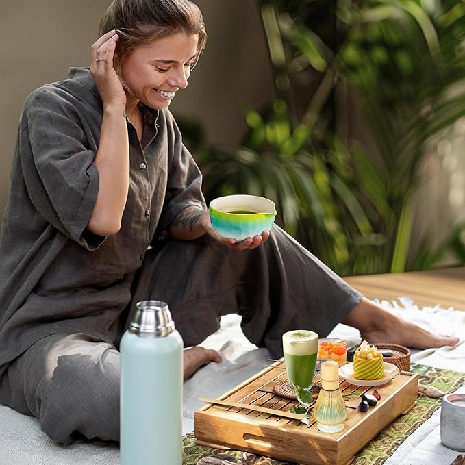 Matcha Set,5 Pcs Matcha Whisk Set Includes Bowl with Spout, Whisk,Holder,Bamboo Scoop and Sifter- Matcha Kit for Making Breakfast/Latte,Gift for Lovers（Gradient）