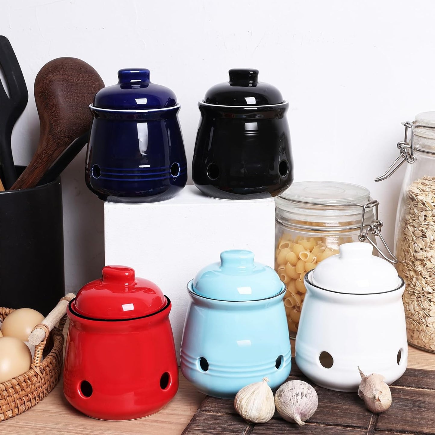 HAOTOP Ceramic Mini Garlic Keeper with Lid, Garlic Container Saver for Countertop, Keep Your Garlic Cloves Fresh (Red)