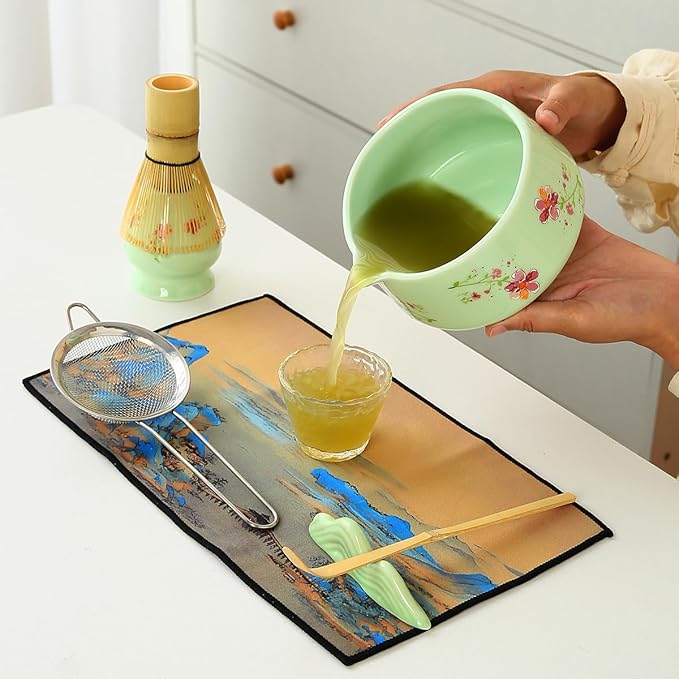 Matcha Set 7-Piece matcha whisk set，matcha set Kit, 1matcha whisk, 1 Scoops, Strainer, macha whisk set green matcha kit