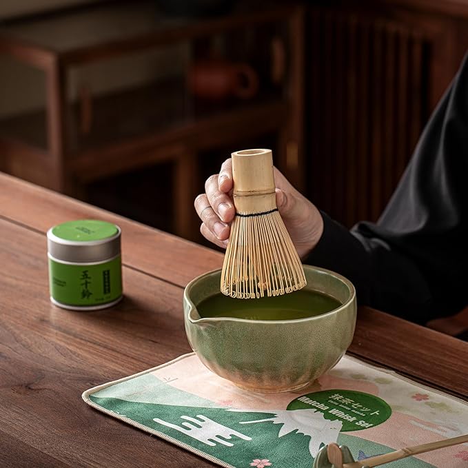 Clay&Fire Matcha Whisk Set，9 Pcs Ceramic Matcha Set, 15 OZ Matcha Bowl with Spout and Whisk for Friend, Ideal Gift for Matcha Lover（Kiln-change Green）