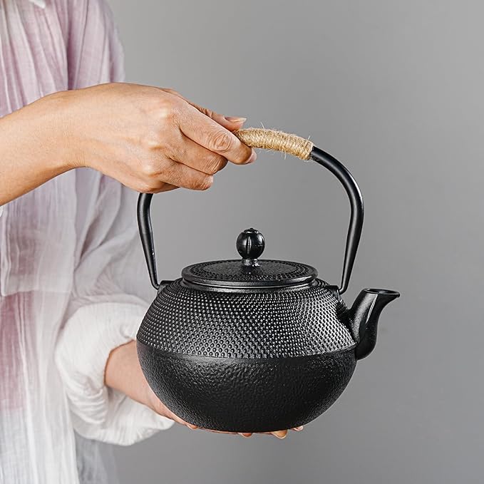 Sungmor Black Cast Iron Teapot, Japanese Tetsubin Tea Kettle for Loose Leaf, Durable Heat-Retaining Tea Set with Stainless Steel Infuser and Enameled Interior, 42 oz/1200 ml