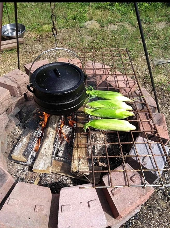 Cuisiland 8.5QT Cast Iron Potjie Cauldron Pot with Lid & 3 Legs – Pre-Seasoned South African-Style Campfire Pot for Outdoor Cooking, Soups, Stews & Braising – Heavy-Duty Cast Iron Dutch Oven