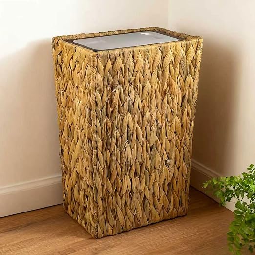 NAIJUTE Wicker Trash Can,3 Gallon Wicker Waste Basket,Boho Handwoven Trash Can with Lid for Kitchen Bathroom Office